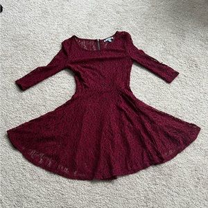 Fishbowl- maroon lace dress